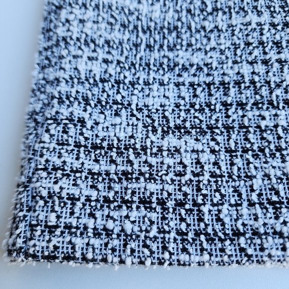 NWOT Ann Taylor Stretch Pull On Chunky Tweed Skirt Elastic Waist Black White 6 - Picture 9 of 10